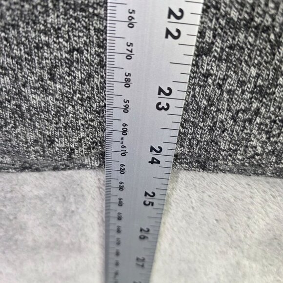 Womens Gap Wool Blend Gray & Black Geometric Sweater Long Sleeve Crewneck M - Picture 6 of 7